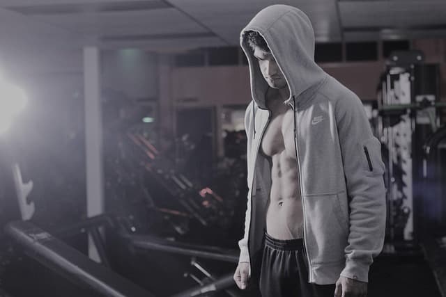 How to Build a Athletic Figure Without Going to the Gym
